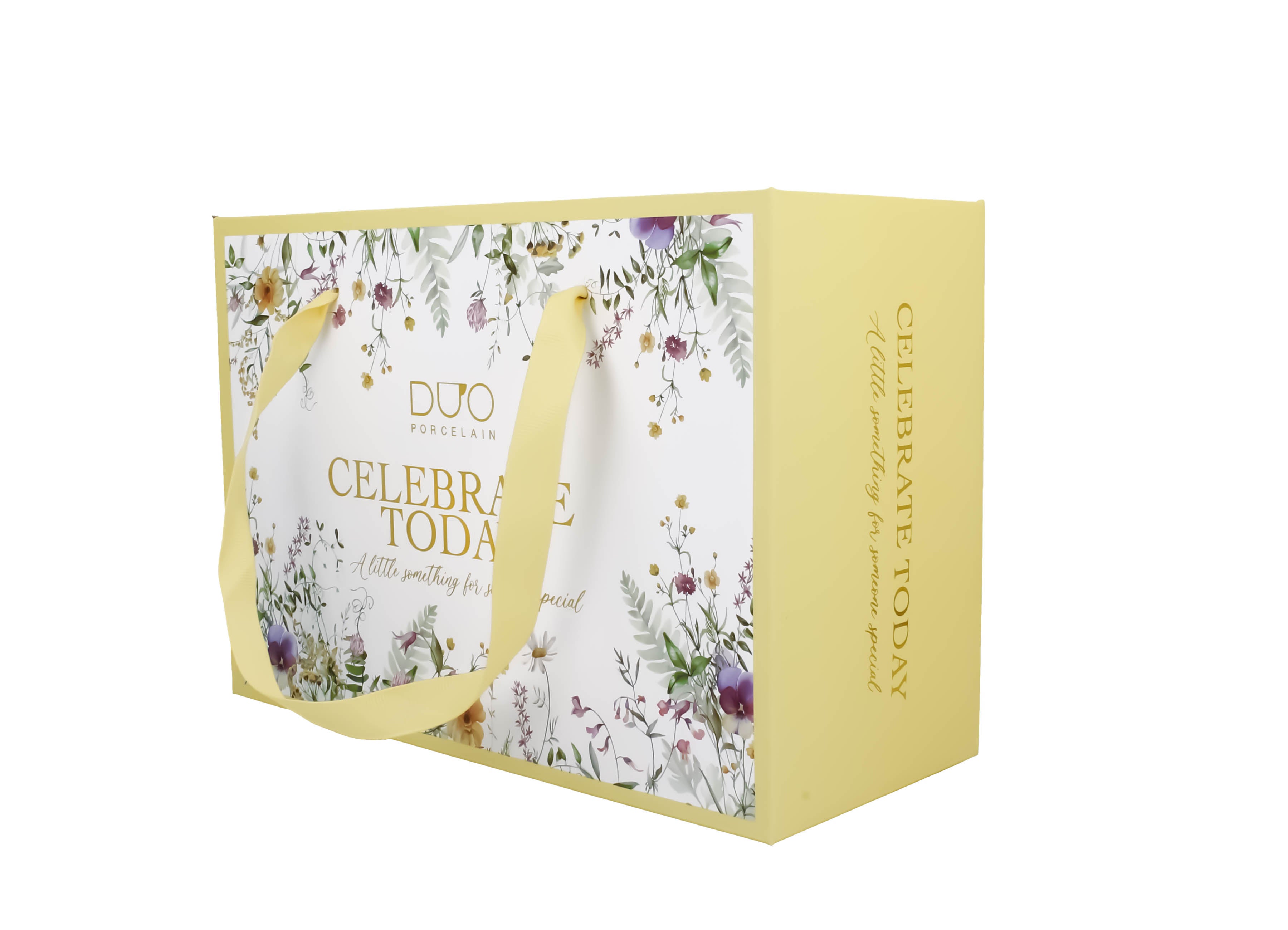 Un set de două cești și farfurioare regale  PANSY  din seria Royal Flowers, 250 ml