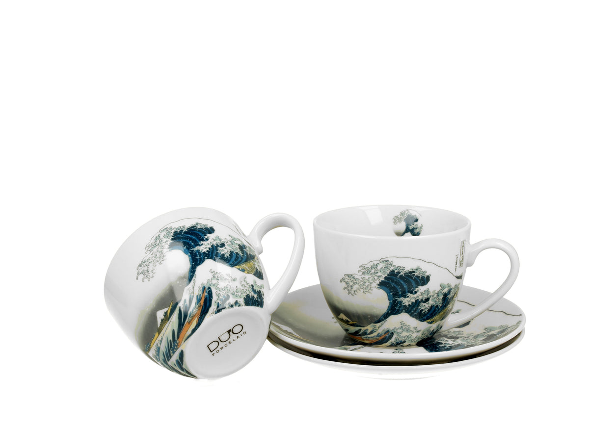 Set de 2 cesti si farfurie, Duo Hokusai-The Grate Wave portelan, alb-albastru, 270 ml