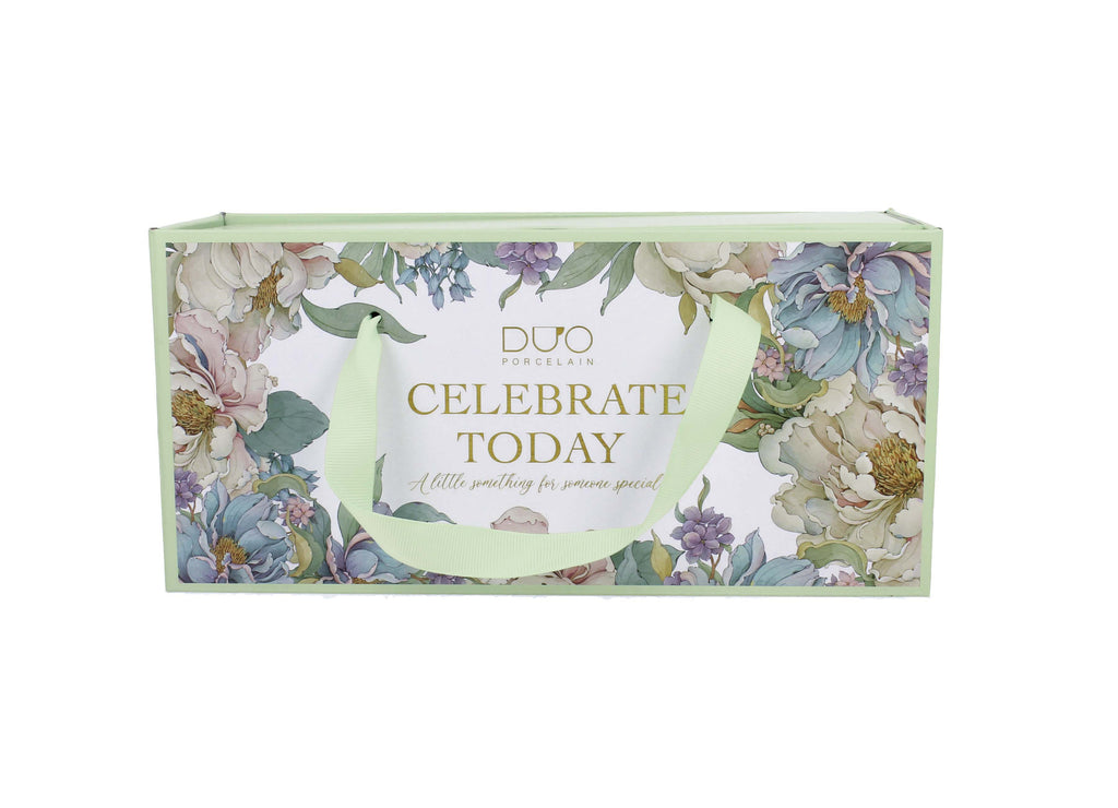 Un set de două căni regale PEONY WHITE  din seria Royal Flowers,340 ml