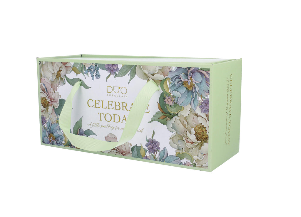 Un set de două căni regale PEONY WHITE  din seria Royal Flowers,340 ml