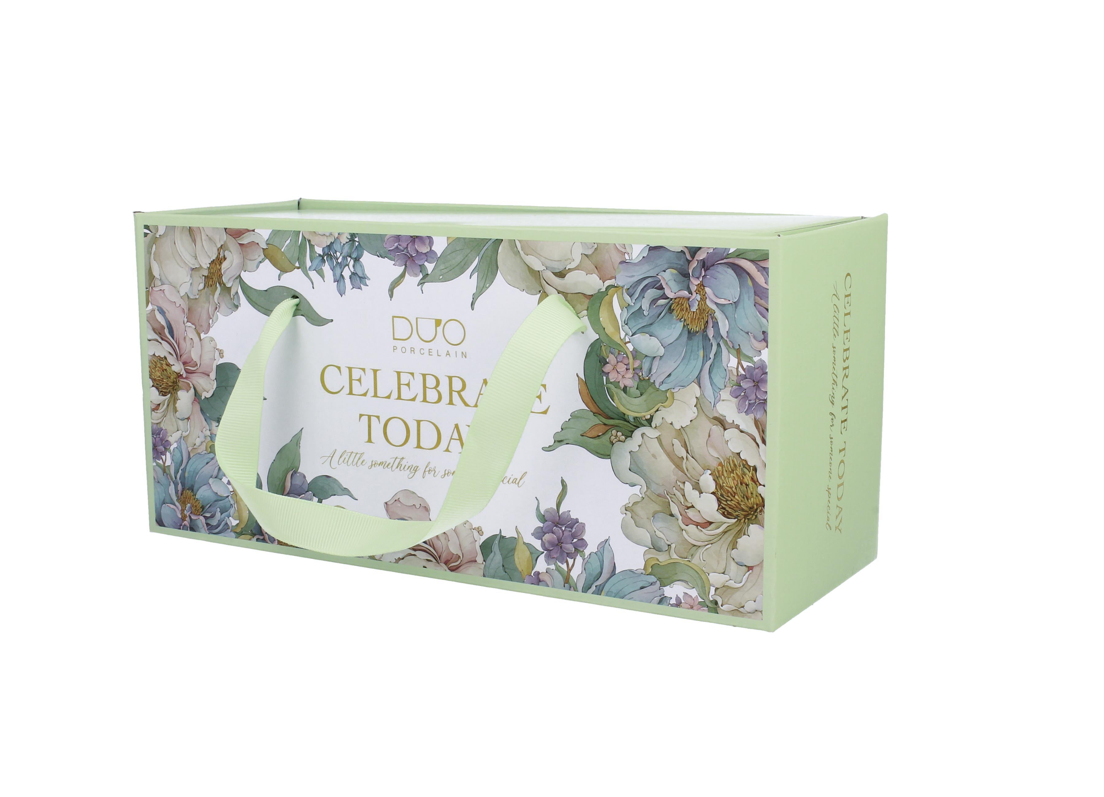 Un set de două căni regale PEONY WHITE  din seria Royal Flowers,340 ml