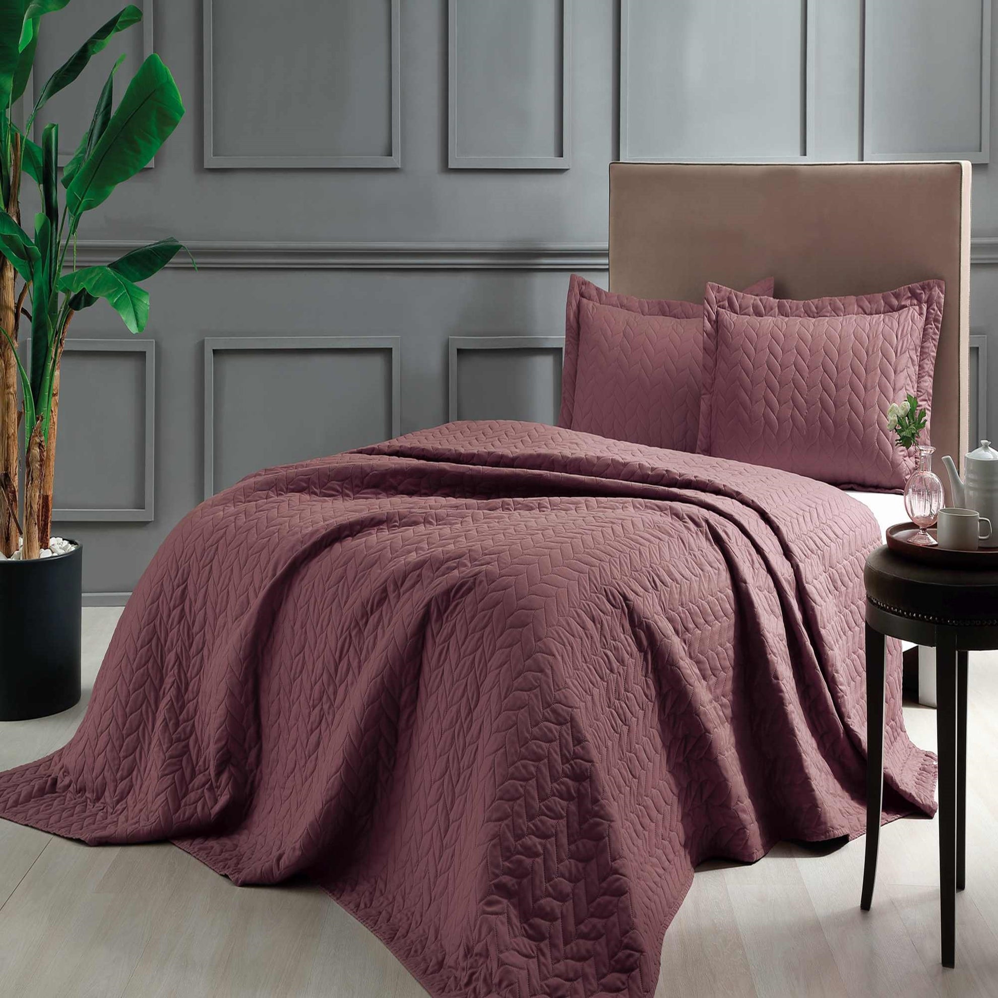 Cuvertura matlasata,Tac, Glory bordo - Victoria home deco